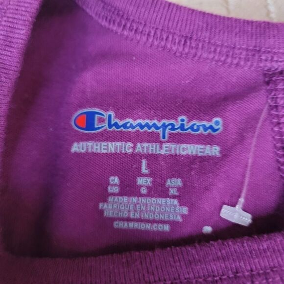 Champion Logo Tee - Picture 2 of 7